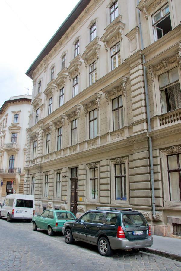 Luxury Apartment By Hi5 - Havas Street Budapest Eksteriør bilde